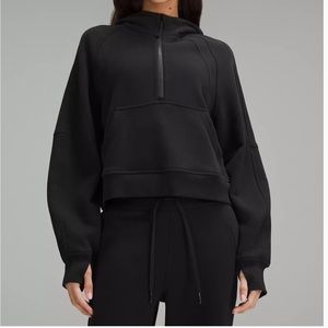 Lululemon scuba cropped sweatshirt with thumbholes